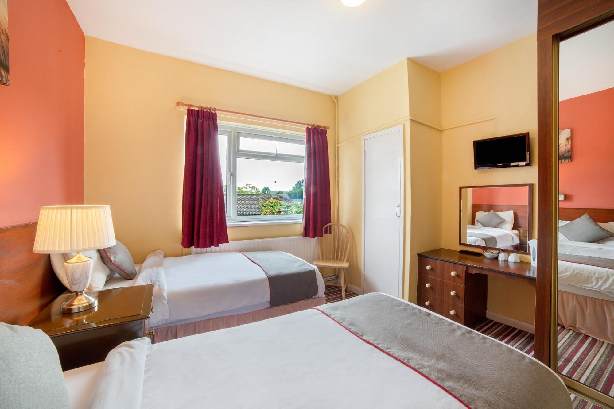 Oyo The Royal Hotel Dunston  Extérieur photo