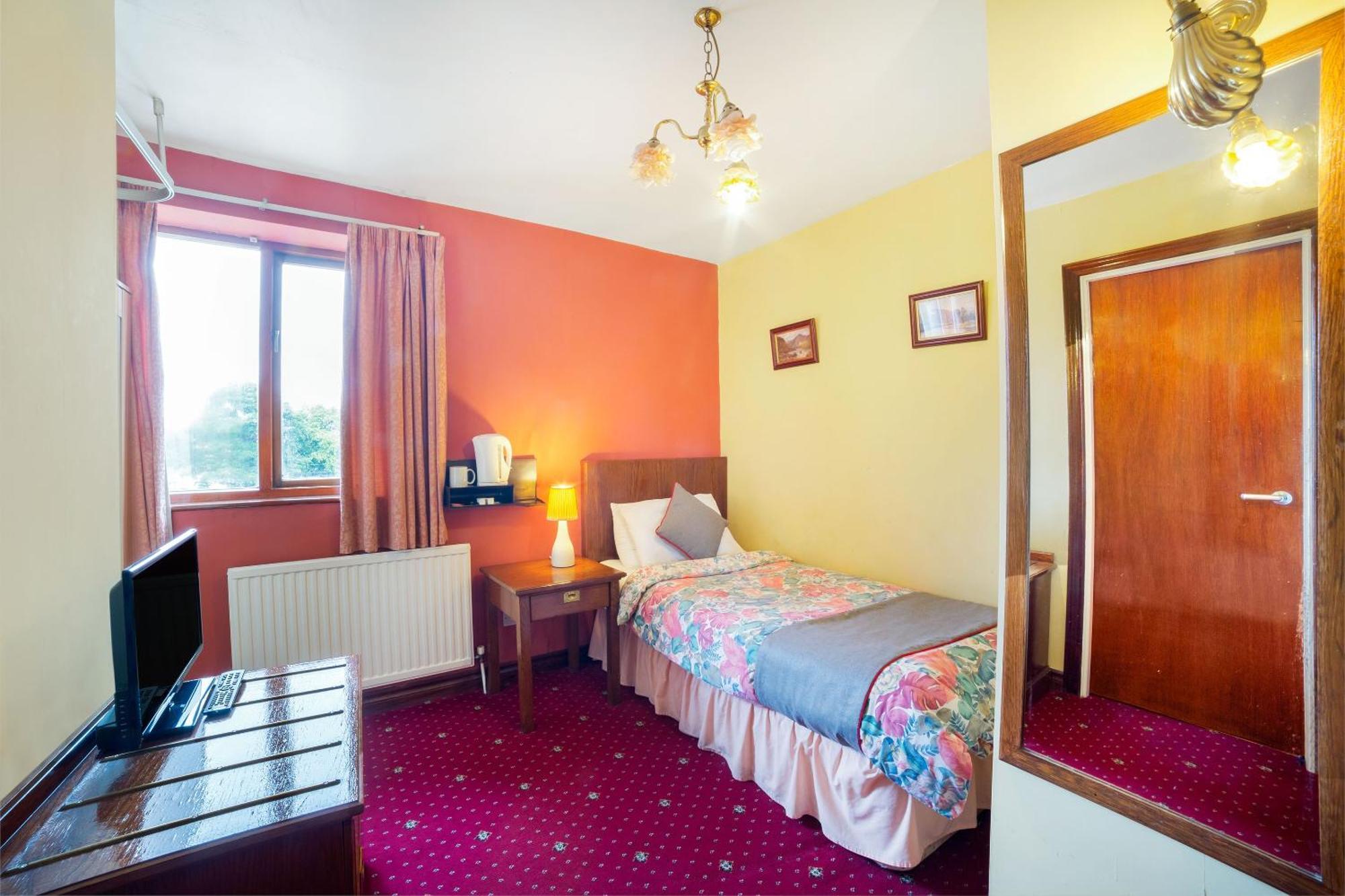 Oyo The Royal Hotel Dunston  Extérieur photo