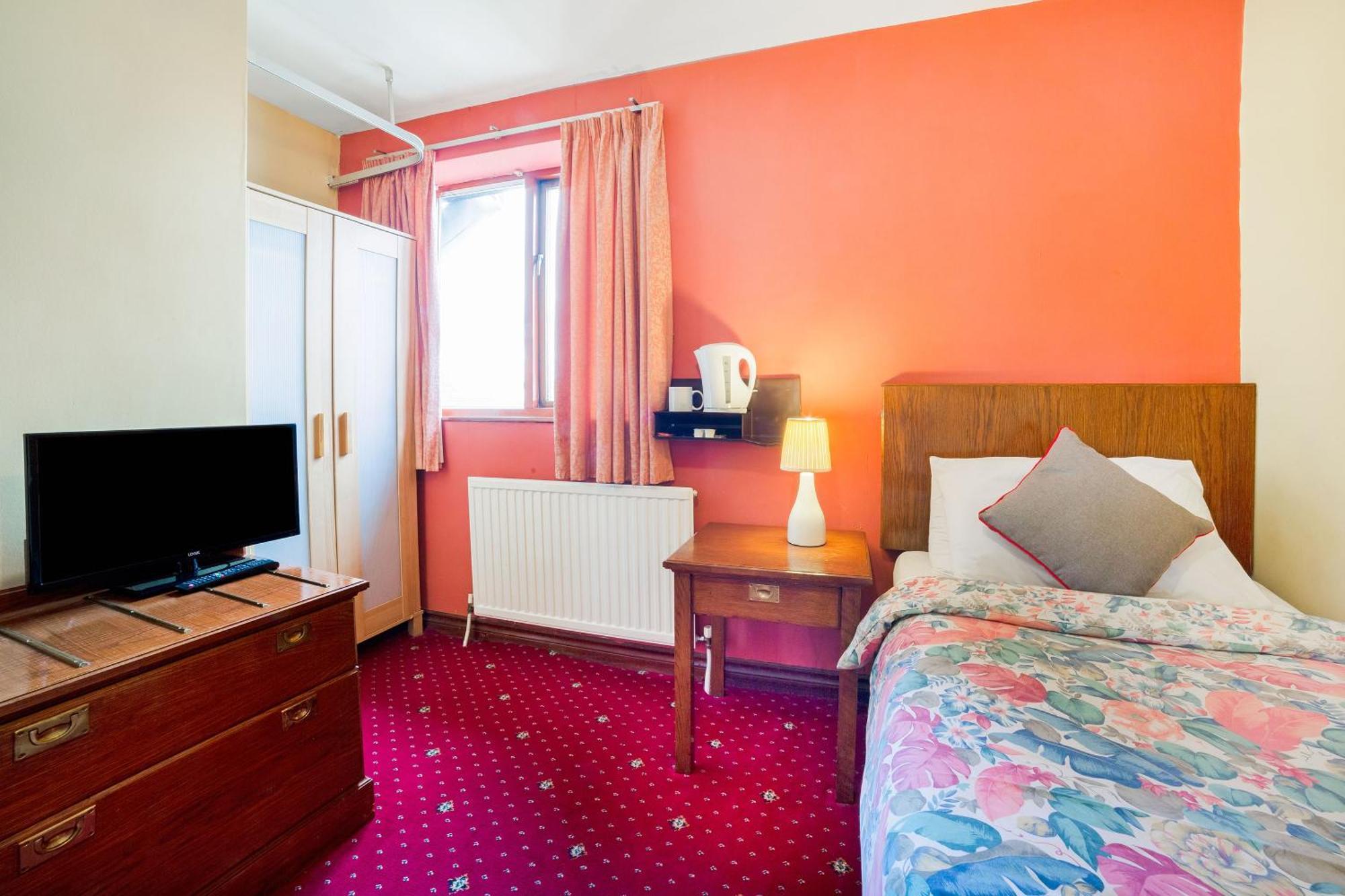 Oyo The Royal Hotel Dunston  Extérieur photo