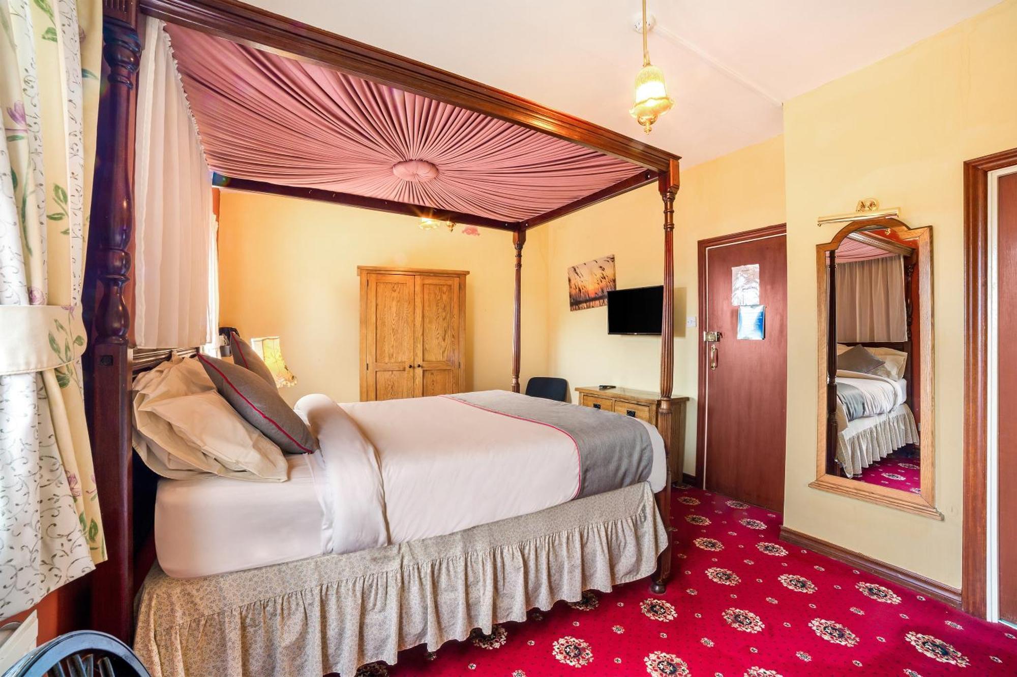 Oyo The Royal Hotel Dunston  Extérieur photo